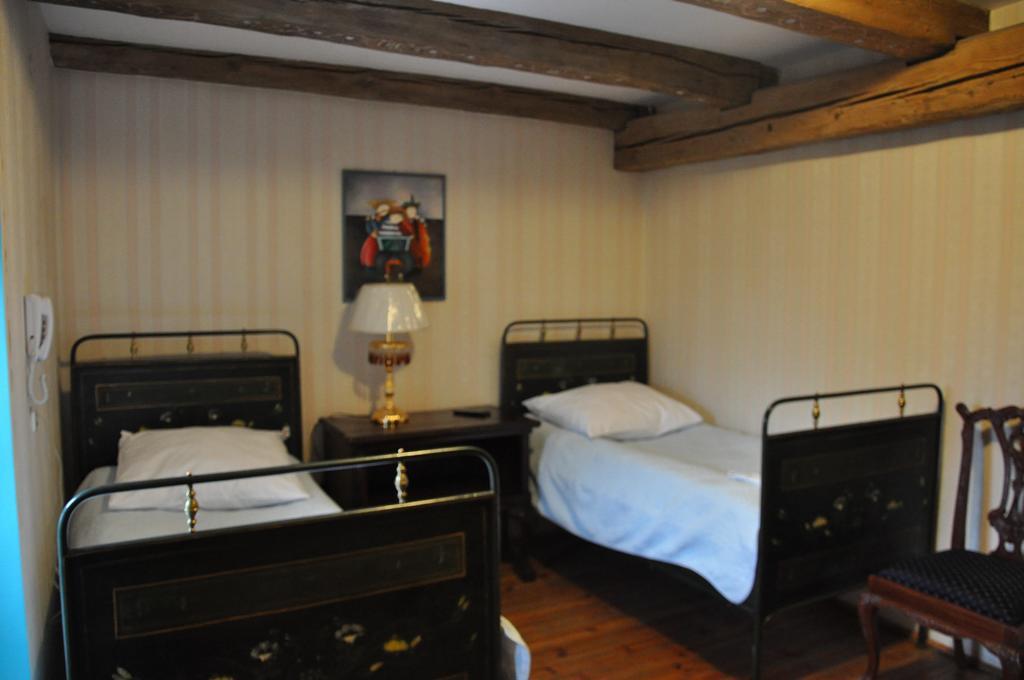 Ostoya Inn & Granary Jasionka Habitación foto